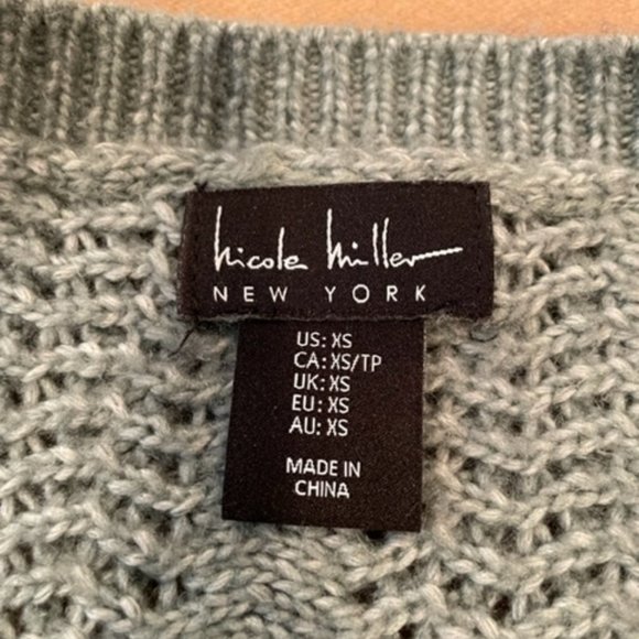Nicole Miller Mint Green Knit Oversized Sweater - Size X-Small - Picture 9 of 12